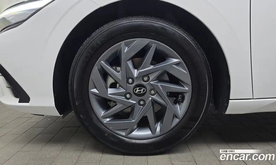 Hyundai Avante 2024 1.6 Автомат в Москве № 303916, фото 19