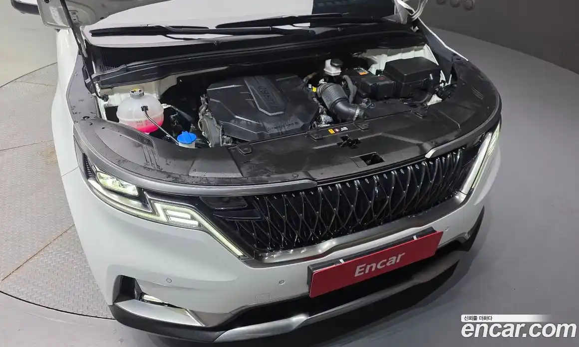 Kia Canival 2022 2.2 Автомат в Москве № 308412, фото 15