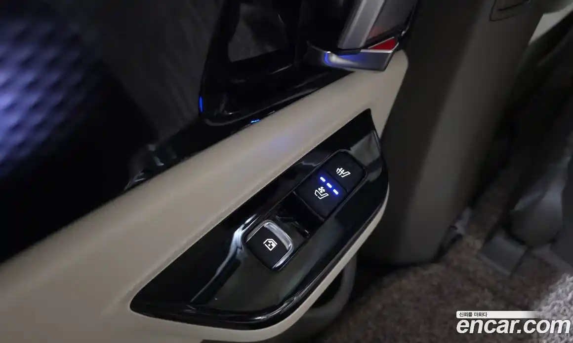 Kia Canival 2022 2.2 Автомат в Москве № 308412, фото 17