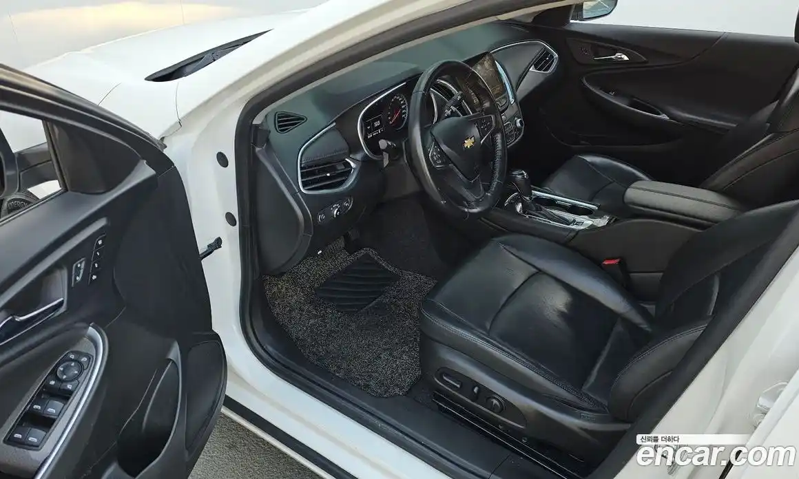 Chevrolet Malibu 2019 1.3 Автомат в Москве № 315143, фото 13