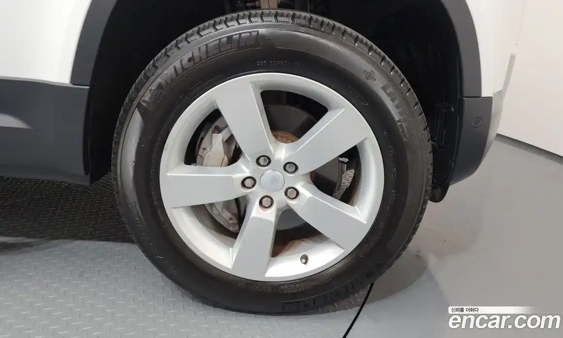 Land Rover Defender 2023 3.0 Автомат в Москве № 315479, фото 1