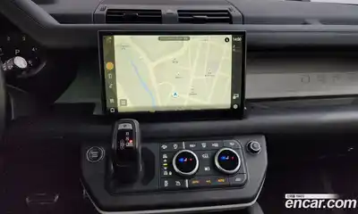 Land Rover Defender 2023 3.0 Автомат в Москве № 315479, миниатюра 12