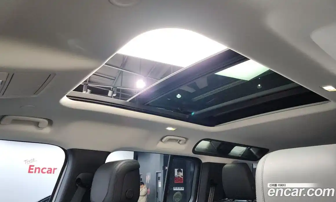 Land Rover Defender 2023 3.0 Автомат в Москве № 315479, фото 13