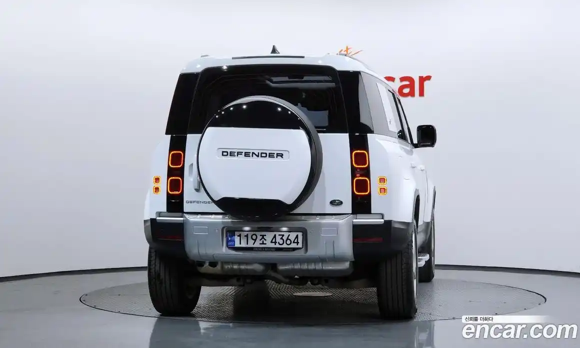 Land Rover Defender 2023 3.0 Автомат в Москве № 315479, фото 20