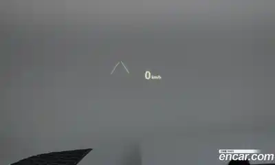 Land Rover Defender 2023 3.0 Автомат в Москве № 315479, миниатюра 8