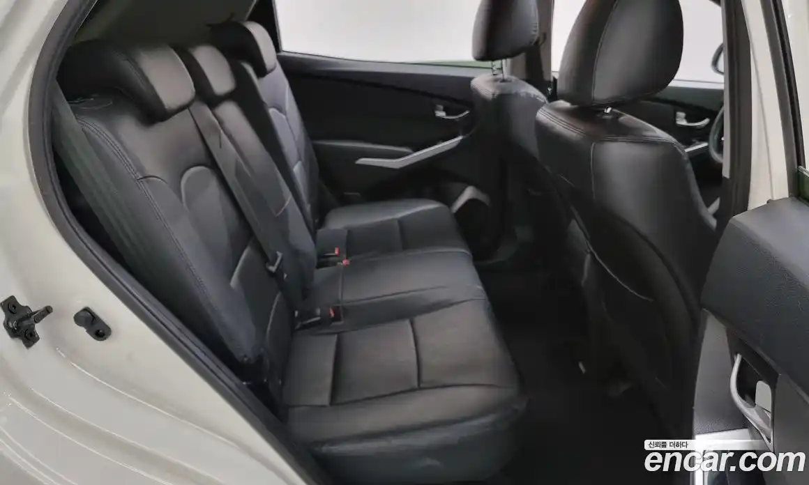 SsangYong Korando 2015 2.0 Автомат в Москве № 31703, фото 19