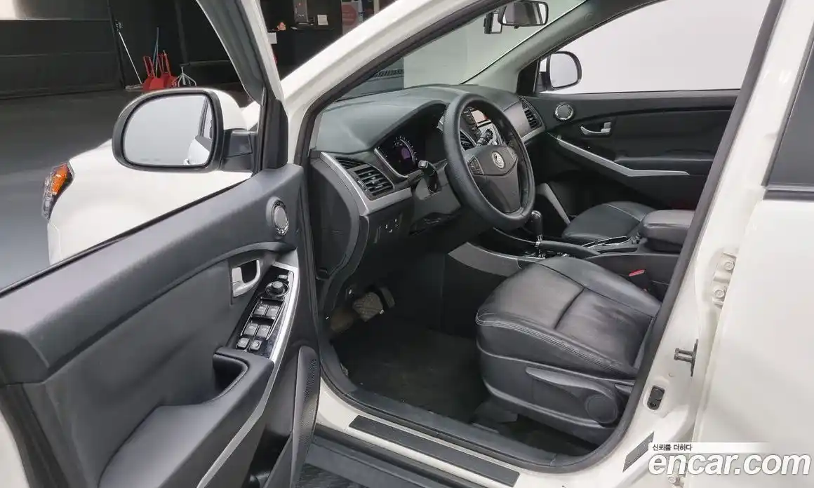 SsangYong Korando 2015 2.0 Автомат в Москве № 31703, фото 8