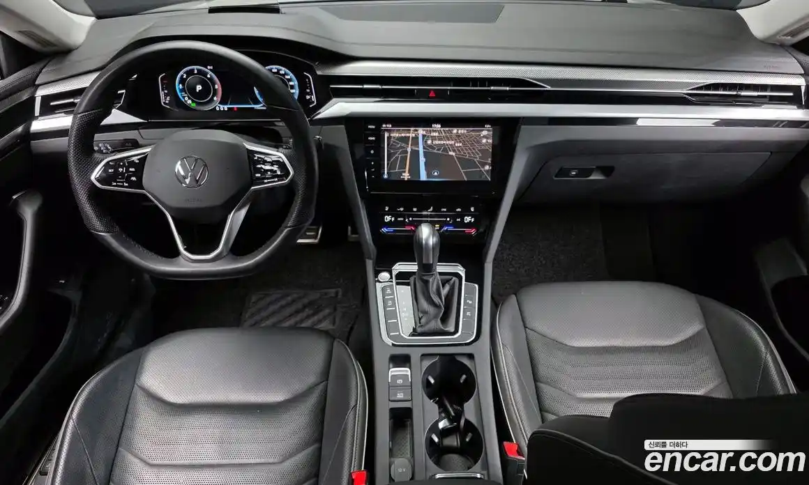 Volkswagen Arteon 2023 2.0 Автомат в Москве № 317899, фото 13