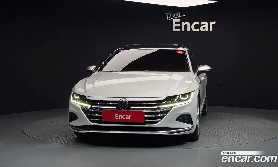 Volkswagen Arteon 2023 2.0 Автомат в Москве № 317899, фото 15