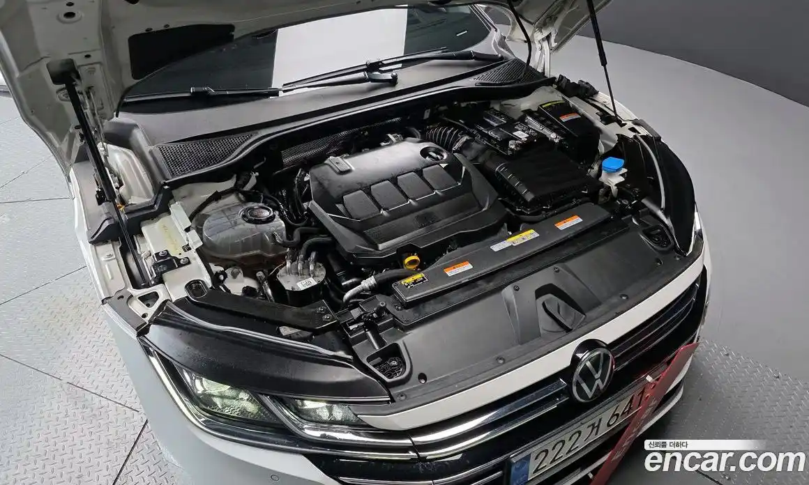 Volkswagen Arteon 2023 2.0 Автомат в Москве № 317899, фото 17