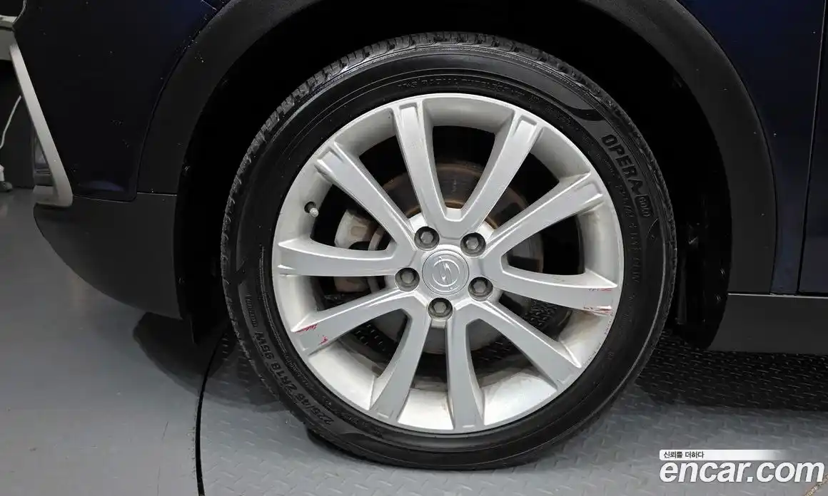 SsangYong TIBOLI 2016 1.6 Автомат в Москве № 32376, фото 6