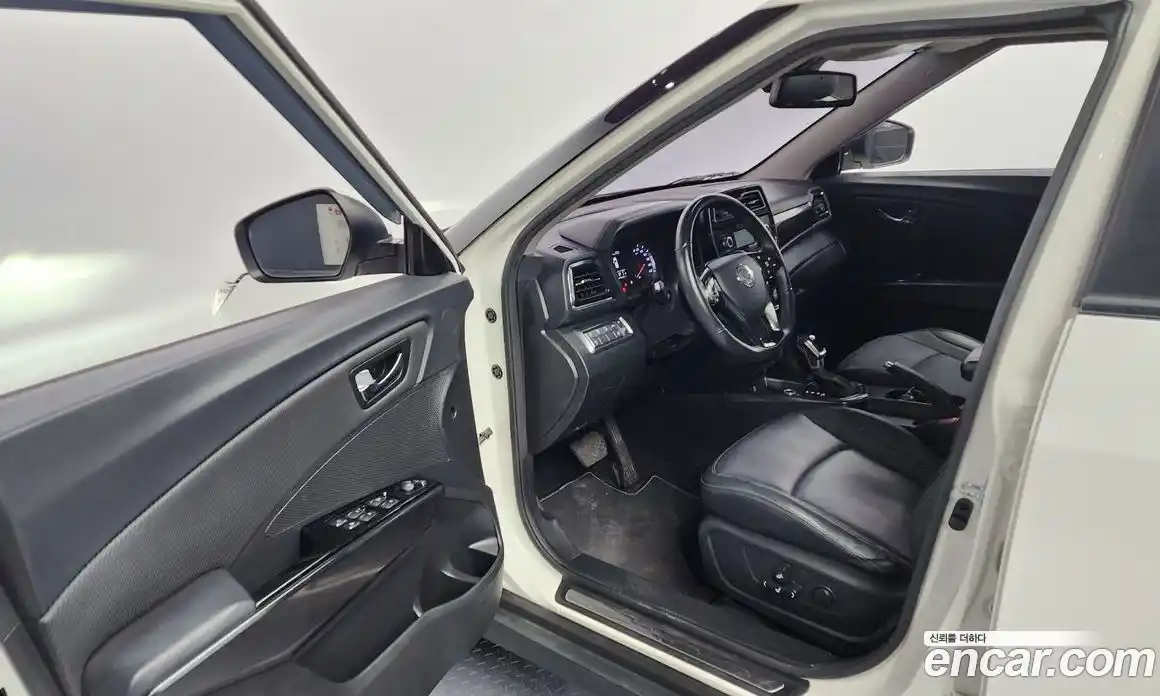 SsangYong TIBOLI 2020 1.6 Автомат в Москве № 32483, фото 14