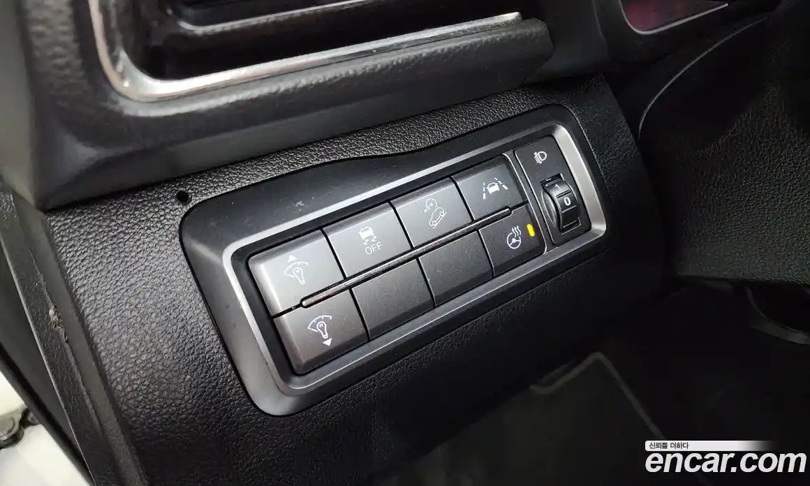 SsangYong TIBOLI 2020 1.6 Автомат в Москве № 32483, фото 17