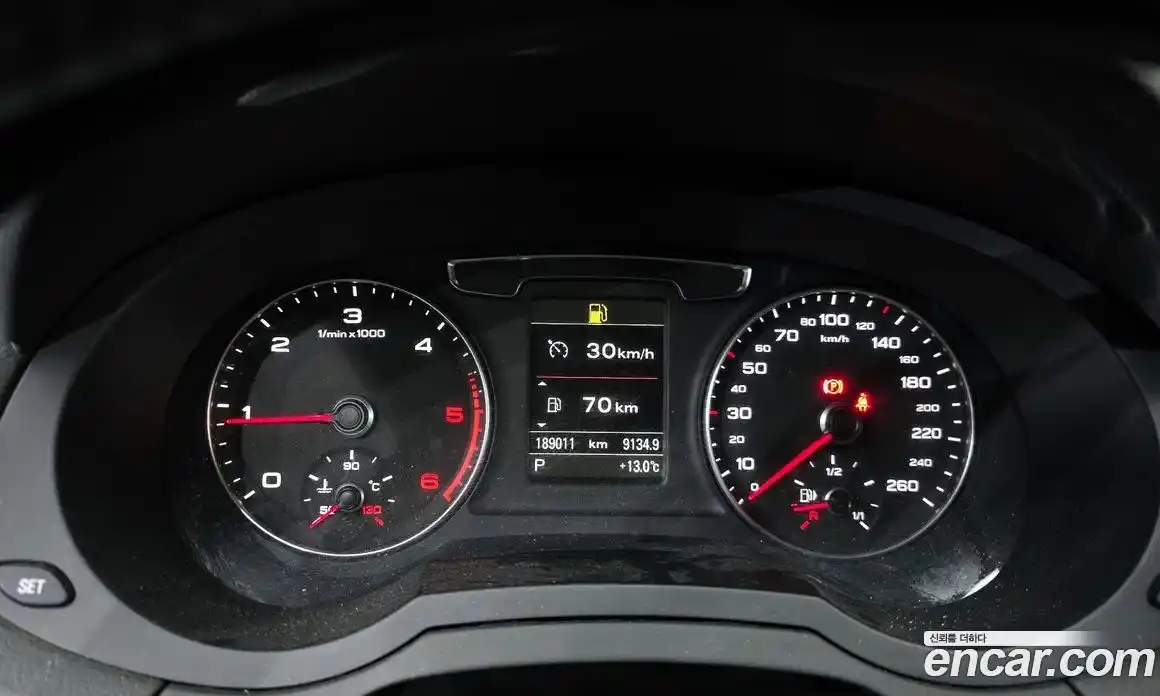 Audi Q3 2016 2.0 Автомат в Москве № 325682, фото 1