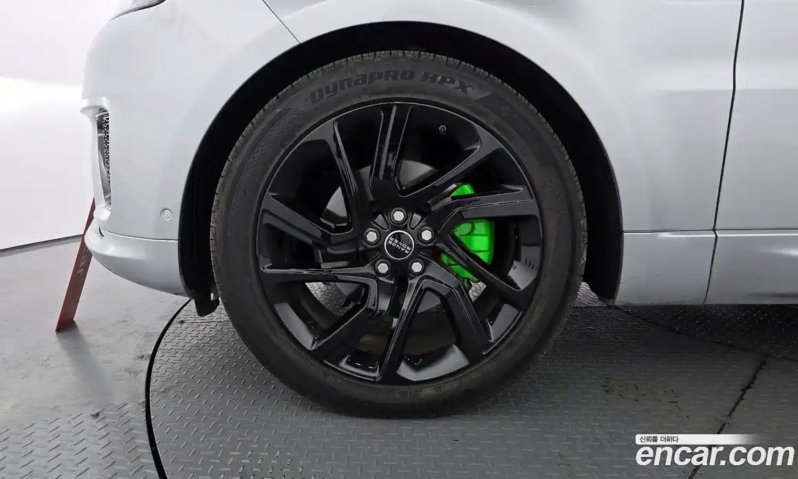 Land Rover Range-Rover Sport 2019 3.0 Автомат в Москве № 328257, фото 16