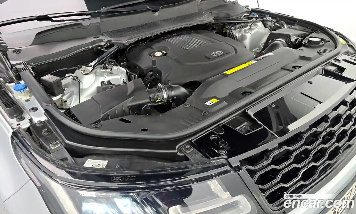 Land Rover Range-Rover Sport 2019 3.0 Автомат в Москве № 328257, фото 17