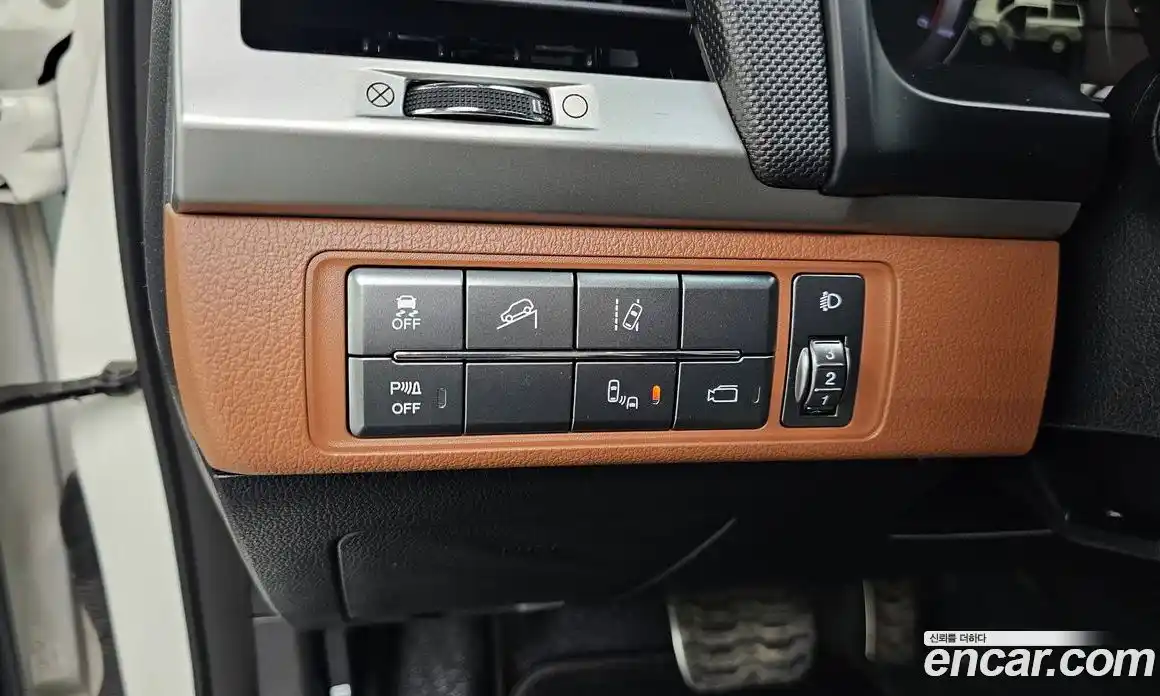 SsangYong Rexton 2019 2.2 Автомат в Москве № 33042, фото 15