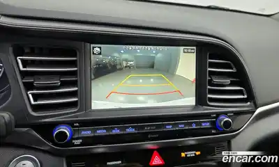 Hyundai Avante 2020 1.6 Автомат в Москве № 331320, миниатюра 7