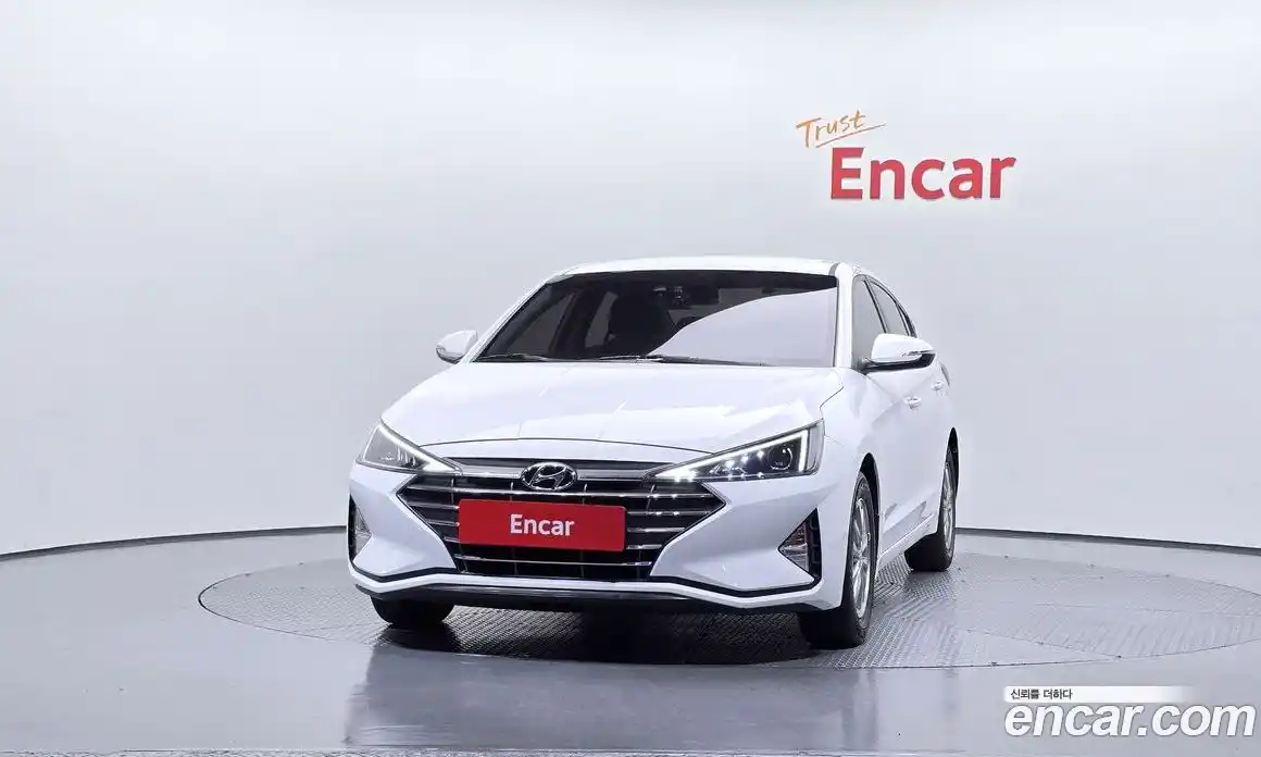 Hyundai Avante 2020 1.6 Автомат в Москве № 331320, фото 9