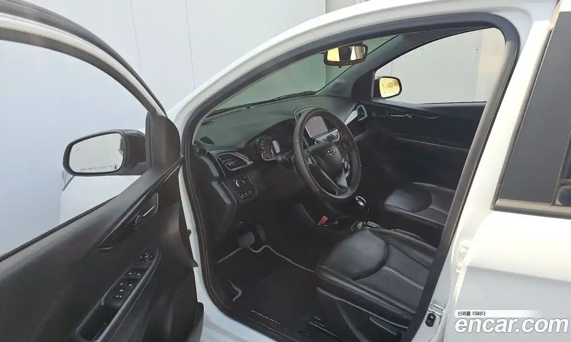 Chevrolet Spark 2021 1.0 Автомат в Москве № 331671, фото 1