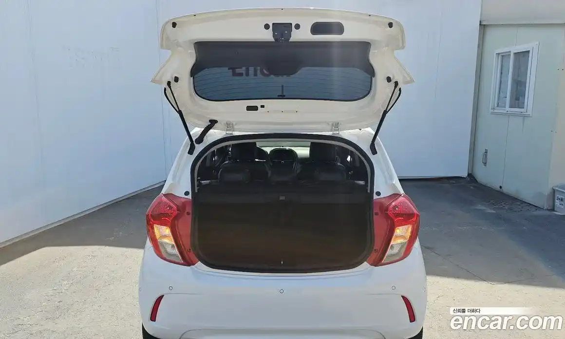 Chevrolet Spark 2021 1.0 Автомат в Москве № 331671, фото 5