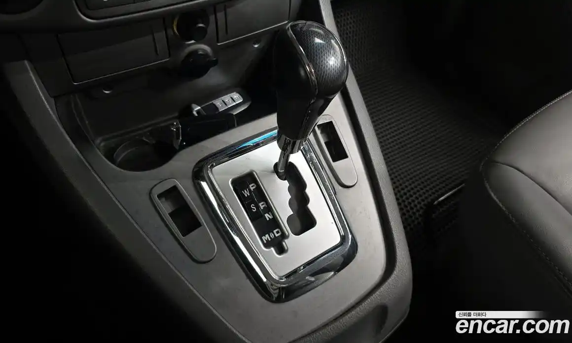 SsangYong Korando 2015 2.0 Автомат в Москве № 33381, фото 11