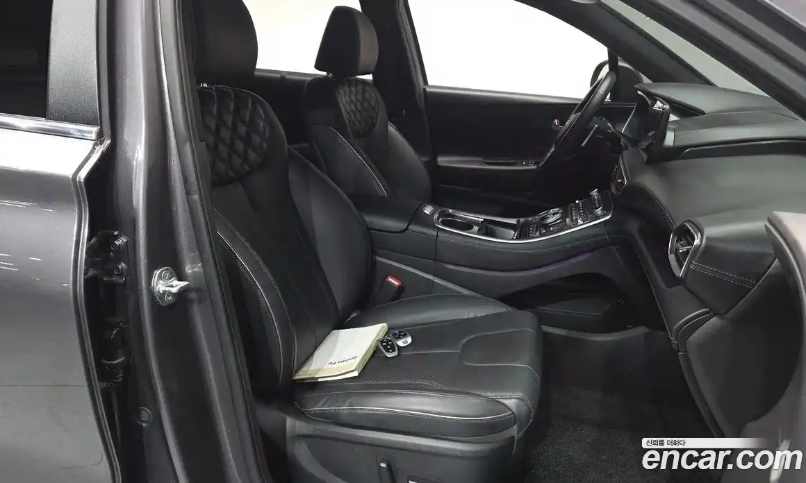 Hyundai Santa Fe 2021 2.2 Автомат в Москве № 334723, фото 20