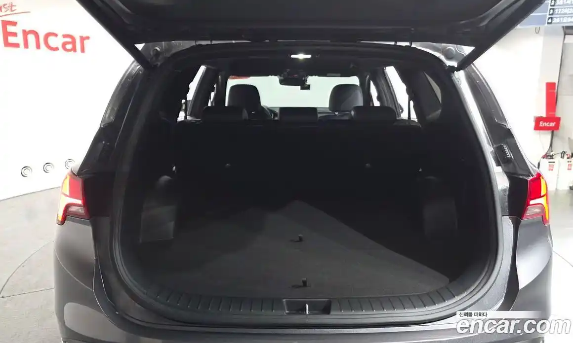 Hyundai Santa Fe 2021 2.2 Автомат в Москве № 334723, фото 5