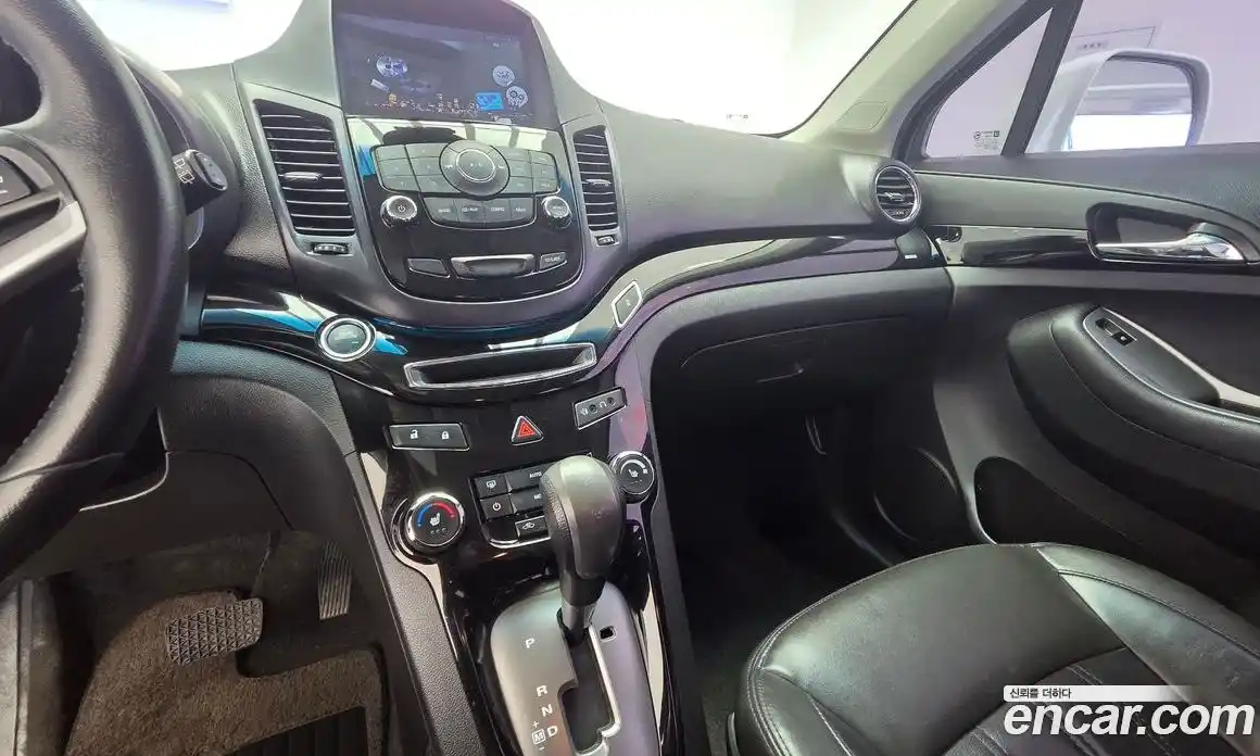 Chevrolet Orlando 2012 2.0 Автомат в Москве № 36844, фото 10