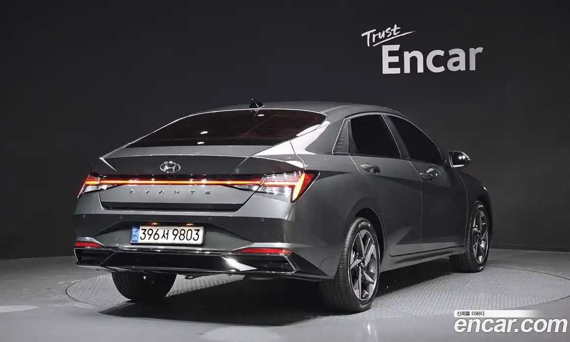 Hyundai Avante 2021 1.6 Автомат в Москве № 3923, фото 8