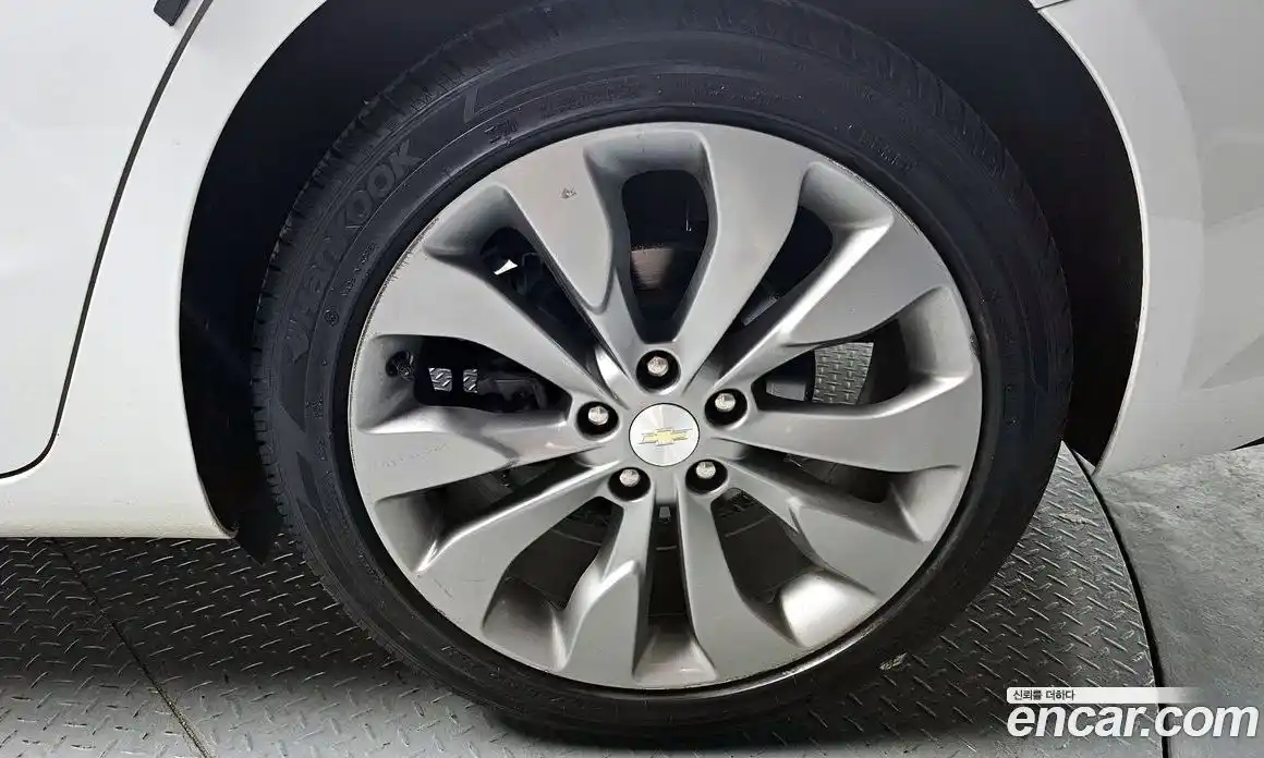 Chevrolet Malibu 2019 2.0 Автомат в Москве № 39657, фото 3