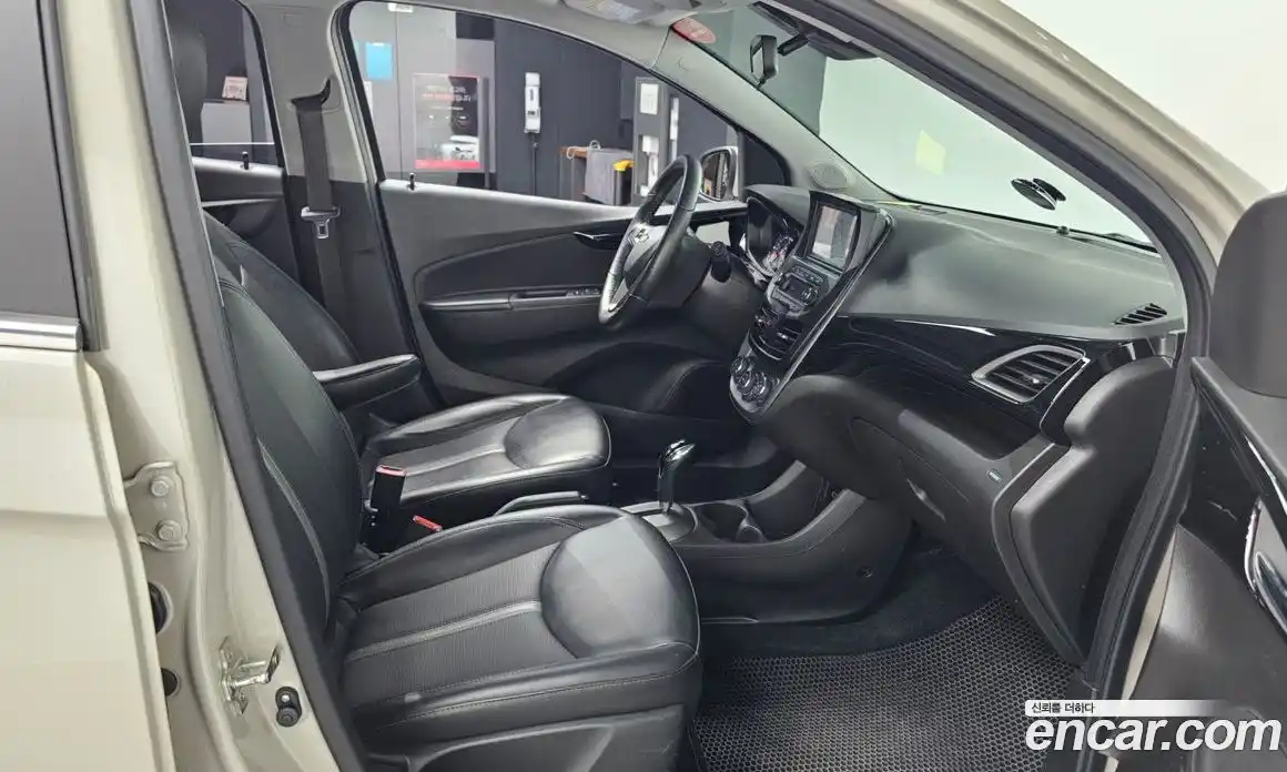 Chevrolet Spark 2019 1.0 Автомат в Москве № 40446, фото 16