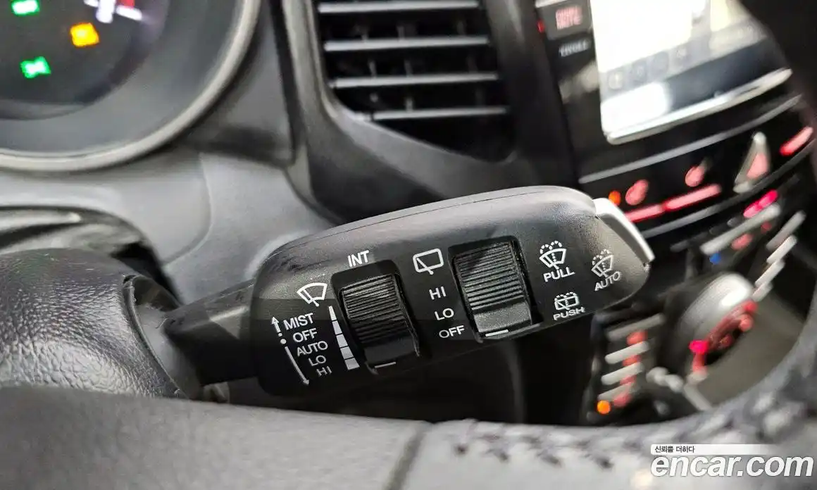 SsangYong TIBOLI 2018 1.6 Автомат в Москве № 4298, фото 8