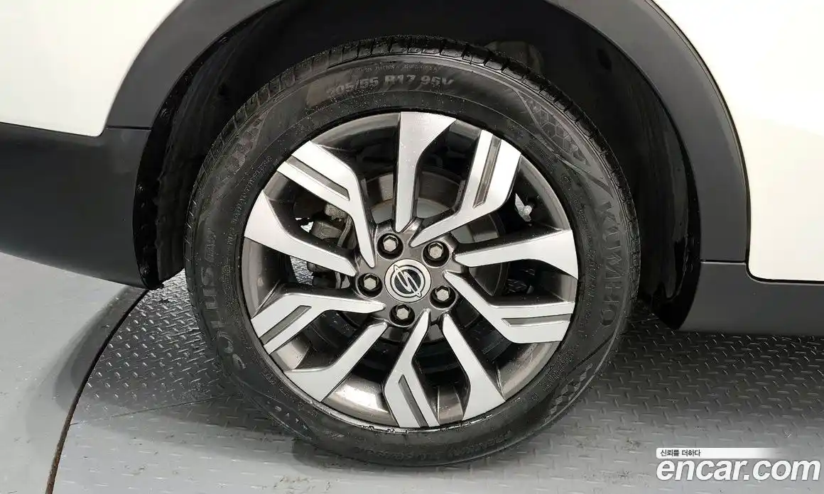 SsangYong TIBOLI 2018 1.6 Автомат в Москве № 4298, фото 9