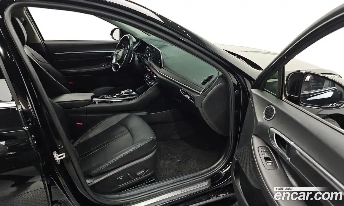 Hyundai Sonata 2023 1.6 Автомат в Москве № 46561, фото 11