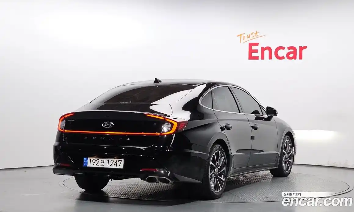 Hyundai Sonata 2023 1.6 Автомат в Москве № 46561, фото 9