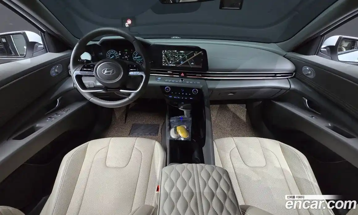 Hyundai Avante 2024 1.6 Автомат в Москве № 50135, фото 15