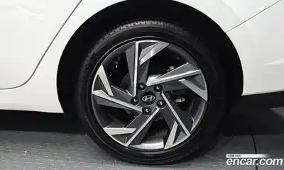 Hyundai Avante 2024 1.6 Автомат в Москве № 50135, миниатюра 2