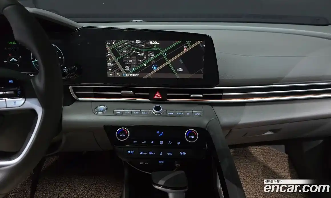 Hyundai Avante 2024 1.6 Автомат в Москве № 50135, фото 4