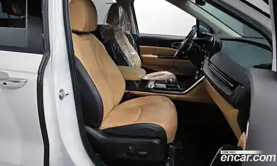 Kia Canival 2021 2.2 Автомат в Москве № 51365, миниатюра 12