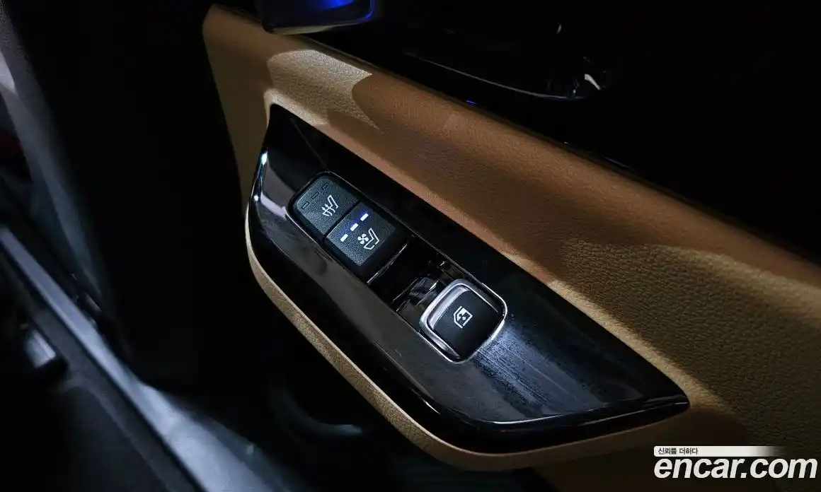 Kia Canival 2021 2.2 Автомат в Москве № 51365, фото 13