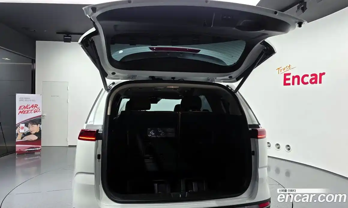 Kia Canival 2021 2.2 Автомат в Москве № 51365, фото 19