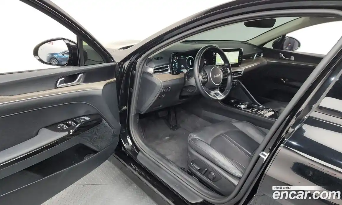 Kia K5 2023 2.0 Автомат в Москве № 54300, фото 5