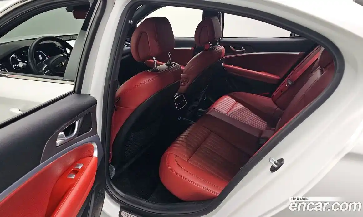 Genesis G70 2024 2.5 Автомат в Москве № 78055, фото 13