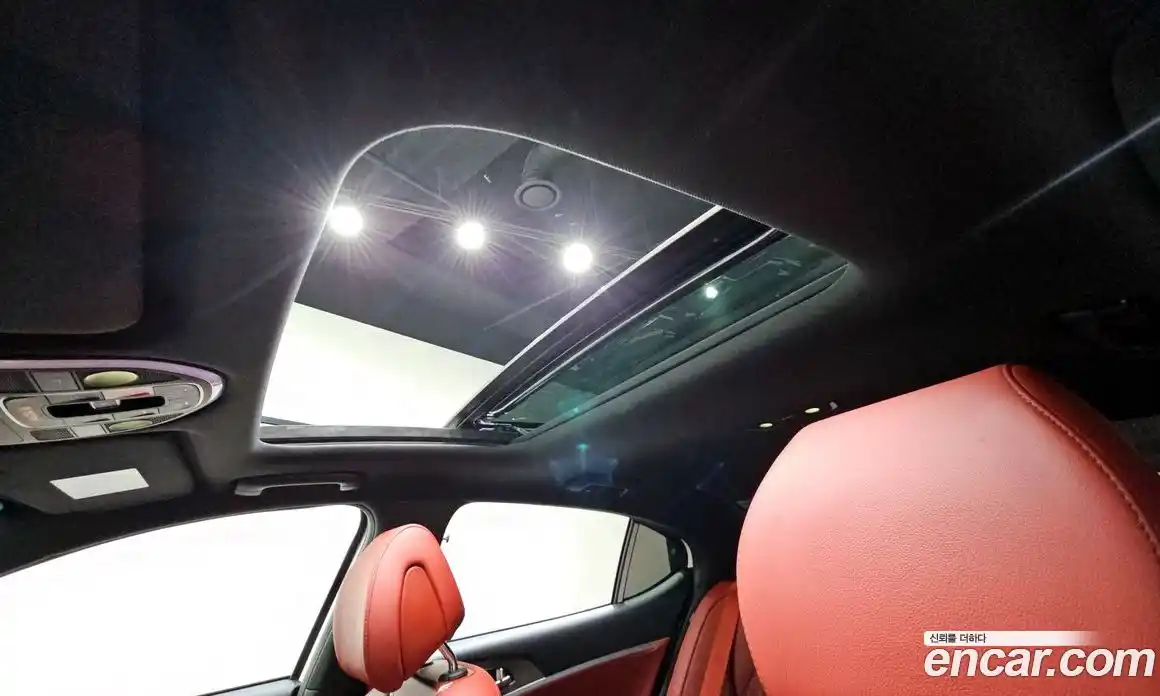 Genesis G70 2024 2.5 Автомат в Москве № 78055, фото 16