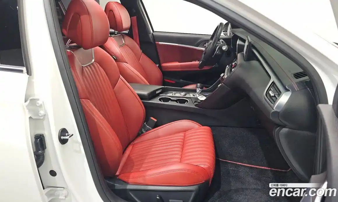 Genesis G70 2024 2.5 Автомат в Москве № 78055, фото 9