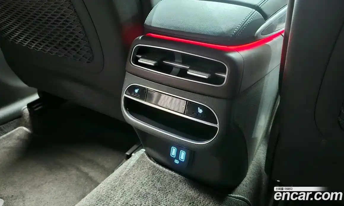 Genesis GV70 2021 2.5 Автомат в Москве № 81081, фото 15