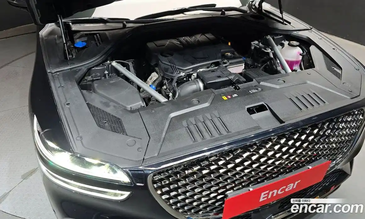 Genesis GV70 2021 2.5 Автомат в Москве № 81081, фото 16