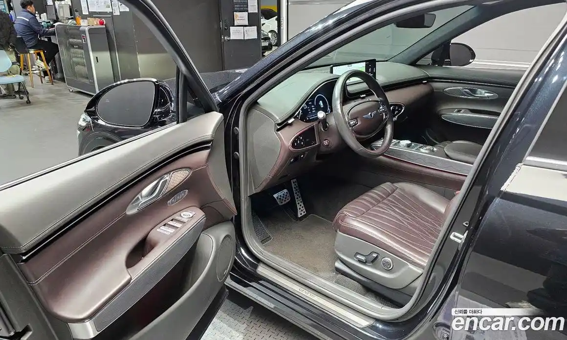 Genesis GV70 2021 2.5 Автомат в Москве № 81081, фото 17