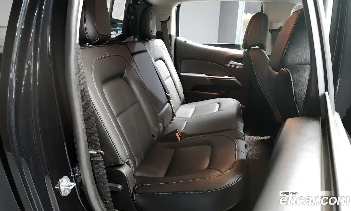 Chevrolet Colorado 2021 3.6 Автомат в Москве № 103666, фото 13